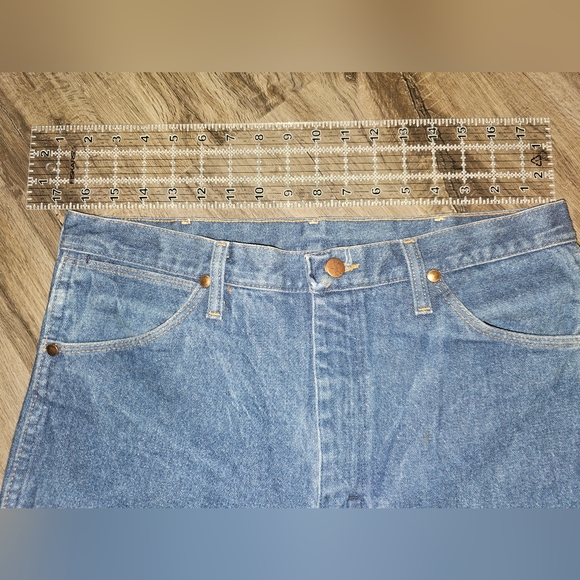 Vintage Mens Made in USA Wrangler Size 35 x 34 - Picture 4 of 12